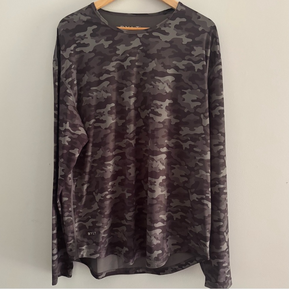 BYLT Mens Black Camo Printed Long Sleeved Performance‎ Top SZ XL Premium Basics